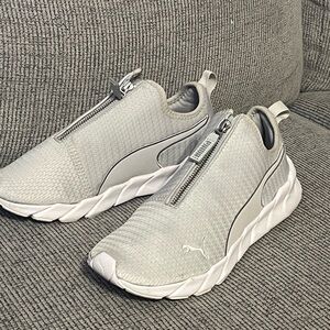 PUMA Weave Zip Women's Training Shoes Sneakers Size 9.5